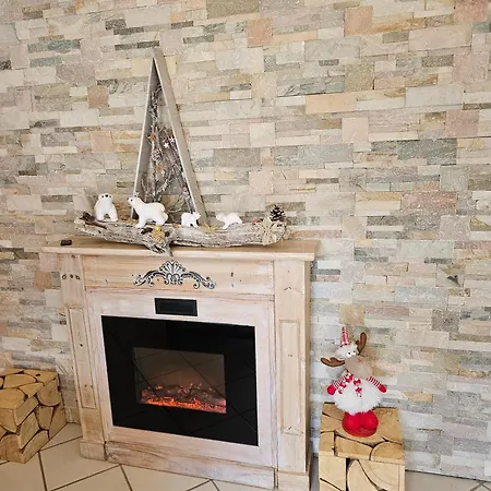 6 Personnes Esprit Vue Sur Montagne * Saint-Mamet