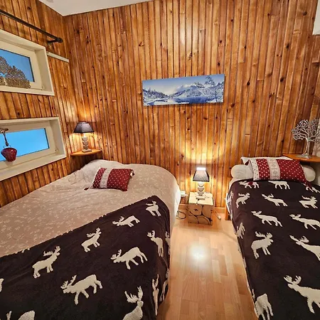 6 Personnes Esprit Vue Sur Montagne